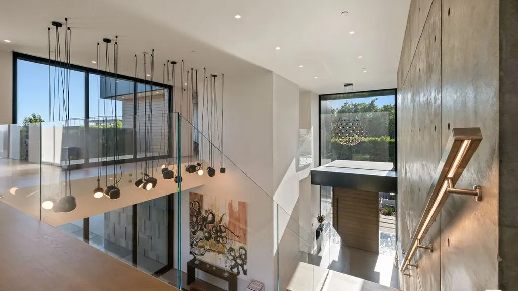 Bold and Breathtaking: A $36,888,888 Estate Overlooking the Cityscape in Beverly Hills 27 1140 Summit Dr A Breathtaking 36888888 Modern Estate in Beverly Hills 14