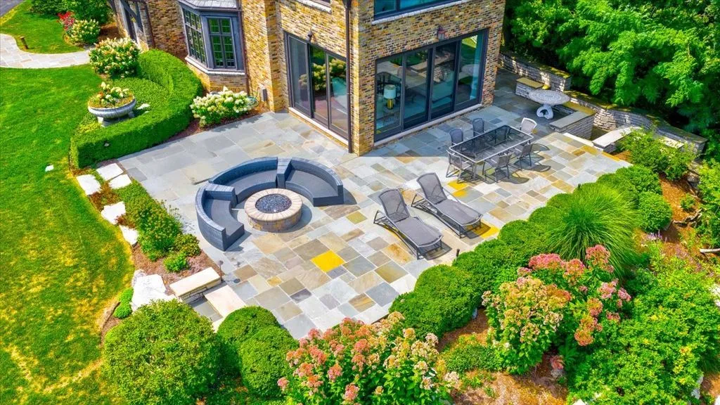 Grand and Serene: A $6.75 Million Estate Overlooking the Lake From 2.3 Lush Acres 15 117 Belle Ave A Breathtaking 6.75 Million Lakeview Estate Set on 2.3 Pristine Acres 20