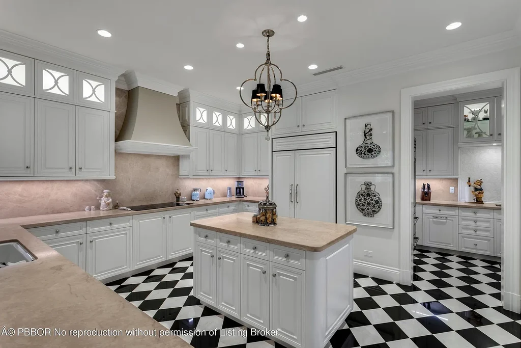 $45 Million Spectacular Lakefront Golf Estate in Old Marsh Club Showcases Elite West Palm Beach Luxury Living 9 Luxury lakefront estate at 12980 Sabal Chase, an exclusive Home in West Palm Beach for sale inside Old Marsh Golf Club