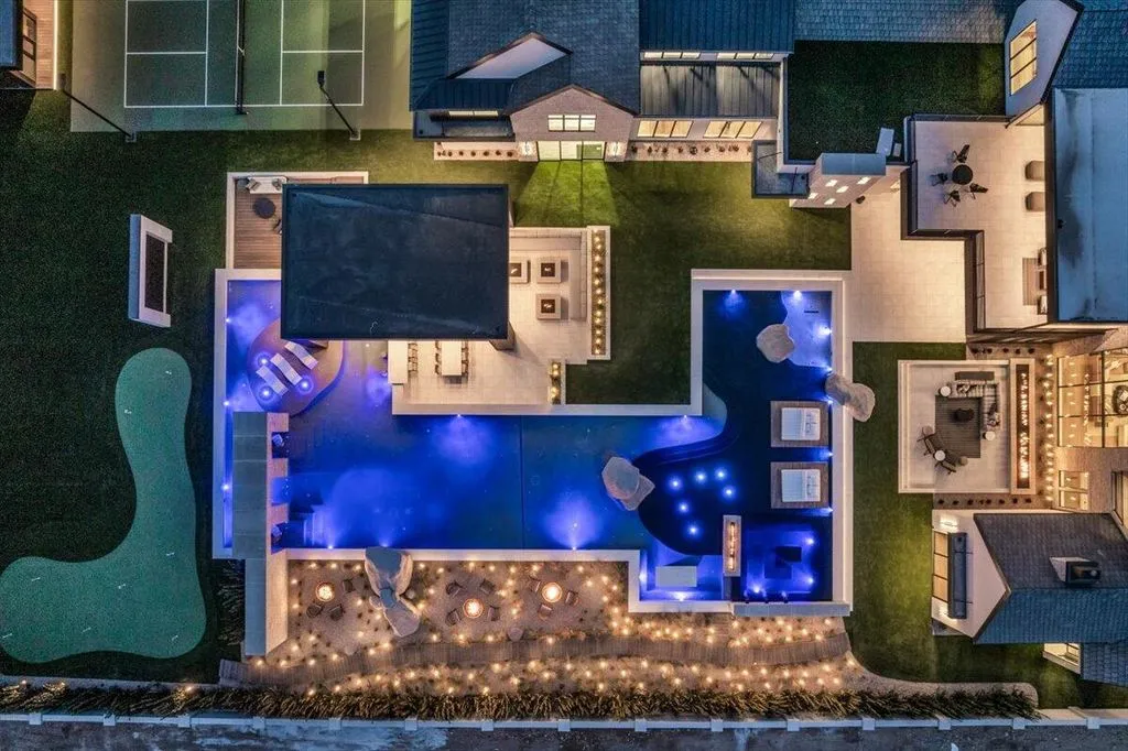 TerraVue by Modern Edge Design + Build: A Stunning Utah Architectural Statement Listed for $12.295 Million 37 133 result