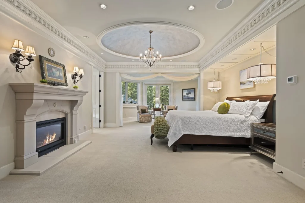 A Majestic 40-Acre Gated Estate Offering Unmatched Privacy and Presence in Washington at $7.95 Million 15 14124 N Boulder Park Ln A Majestic 40 Acre Gated Estate 14