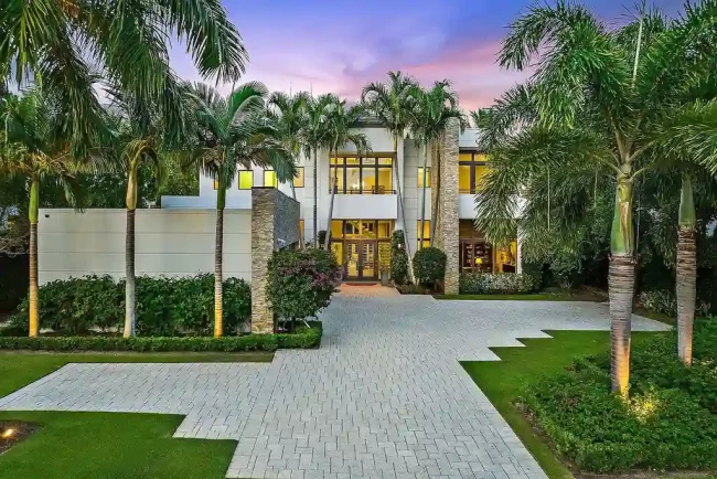 Exquisite $12.8 Million Intracoastal Masterpiece Redefining Elite Waterfront Living in Palm Beach Gardens