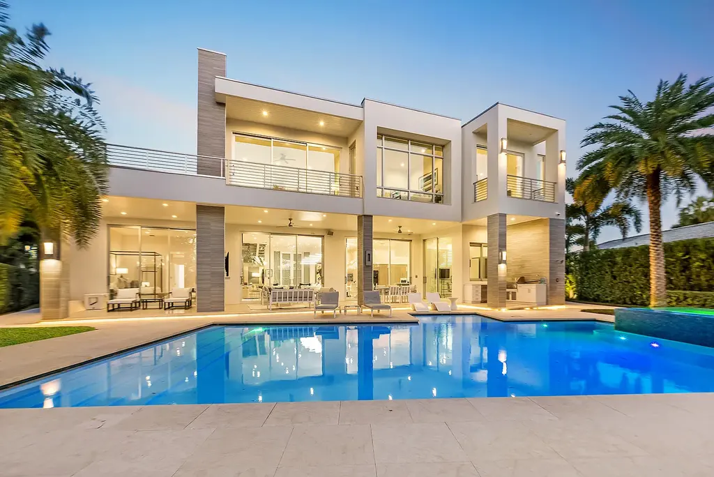 $12.8 Million Intracoastal Estate Redefines Waterfront Luxury with Private Dock, Smart Home Innovation, and Resort-Style Living 15 Luxury waterfront estate at 2162 Radnor Road, a stunning Home in North Palm Beach for sale featuring Intracoastal views, private dock, resort-style pool, and contemporary coastal architecture.