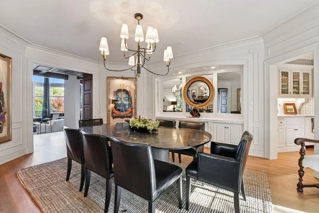 A Bruce Schmitt-Designed Minnesota Estate Asking $7.895 Million 18 2505 Cedar Point Dr A Spectacular Minnesota Estate 14