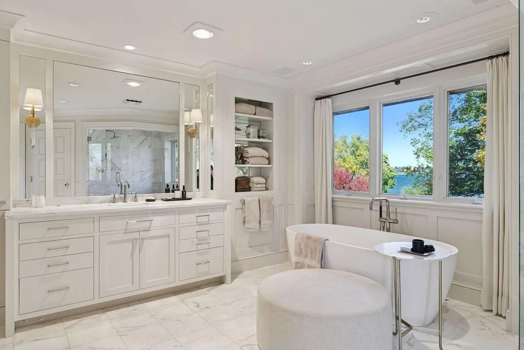 A Bruce Schmitt-Designed Minnesota Estate Asking $7.895 Million 23 2505 Cedar Point Dr A Spectacular Minnesota Estate 19