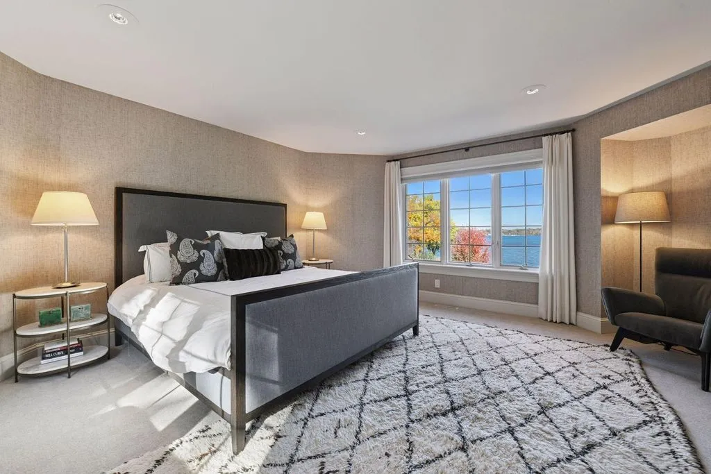 A Bruce Schmitt-Designed Minnesota Estate Asking $7.895 Million 24 2505 Cedar Point Dr A Spectacular Minnesota Estate 20