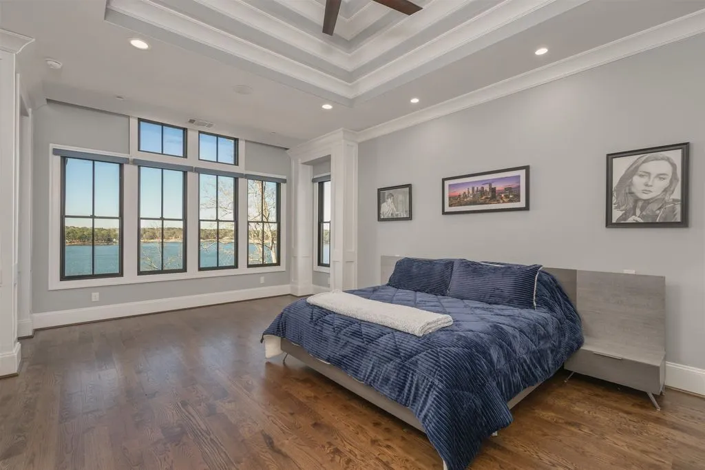 A Custom-Built Georgia Lakefront Masterpiece at $6.25 Million 17 2871 Linger Longer Dr A Stunning Custom Built Lakefront Masterpiece in Georgia 13