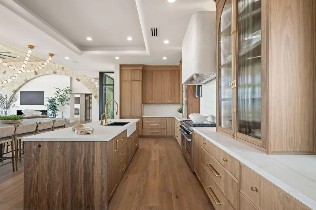 An Architectural Masterpiece by Dennis Miller Homes With Panoramic Zion Views at $5.85 Million 17 298 E Colima Rd Unveils a Stunning Utah Estate With Sweeping Zion Views 10