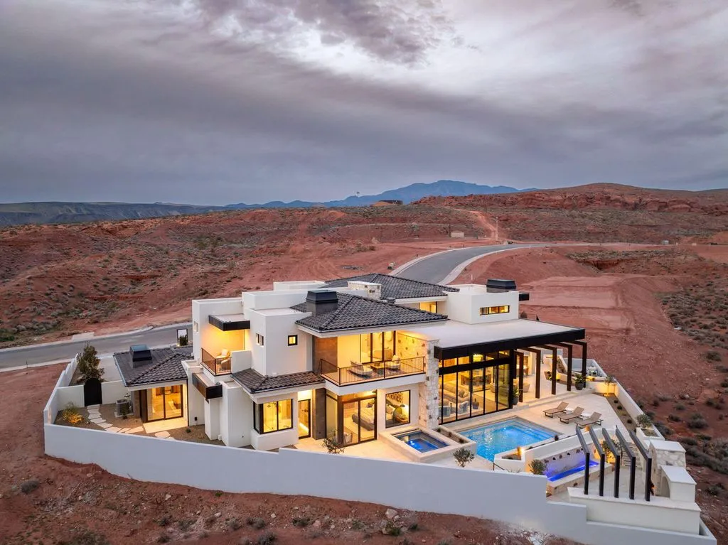 An Architectural Masterpiece by Dennis Miller Homes With Panoramic Zion Views at $5.85 Million 10 298 E Colima Rd Unveils a Stunning Utah Estate With Sweeping Zion Views 32