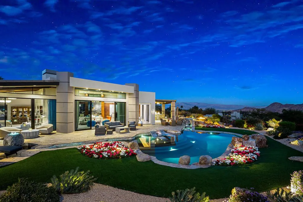 A Contemporary Desert Estate With Panoramic Mountain and Valley Views Asking $7.95 Million 31 330 Metate Pl Unveils a Spectacular Contemporary Desert Estate With Panoramic Mountain 27