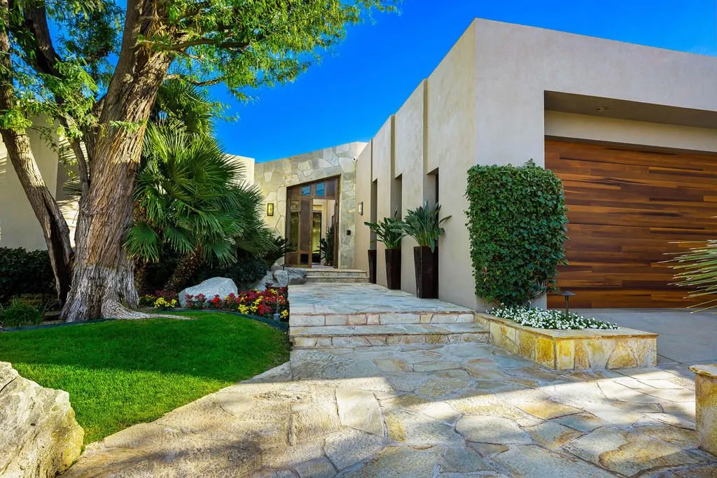 A Contemporary Desert Estate With Panoramic Mountain and Valley Views Asking $7.95 Million 18 330 Metate Pl Unveils a Spectacular Contemporary Desert Estate With Panoramic Mountain 6