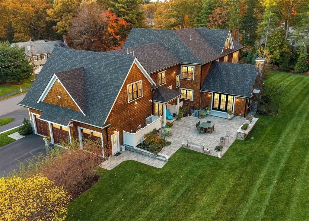 Elegant Massachusetts Home With Timeless Design and Modern Functionality at $5.495 Million 31 34 Stratford Rd Stunning Massachusetts Home 27