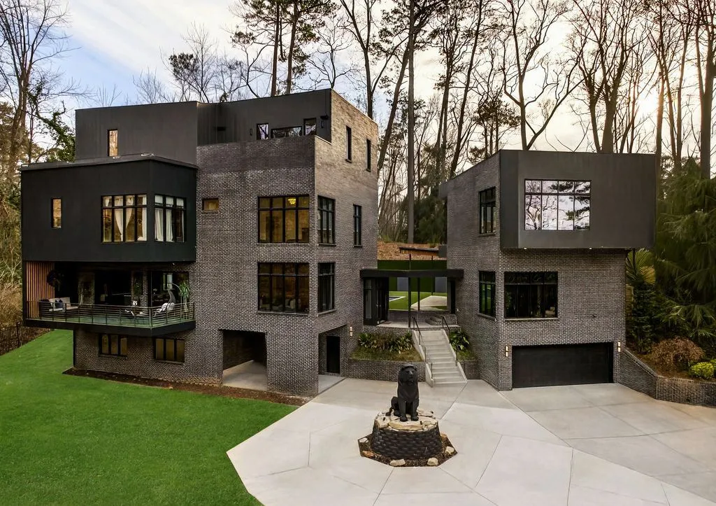In Georgia, a Distinctive Contemporary Masterpiece by Bongers Homebuilders Asks $4.2 Million 27 345 Pinecrest Rd NE A Bold Contemporary Statement by Bongers Homebuilders 8