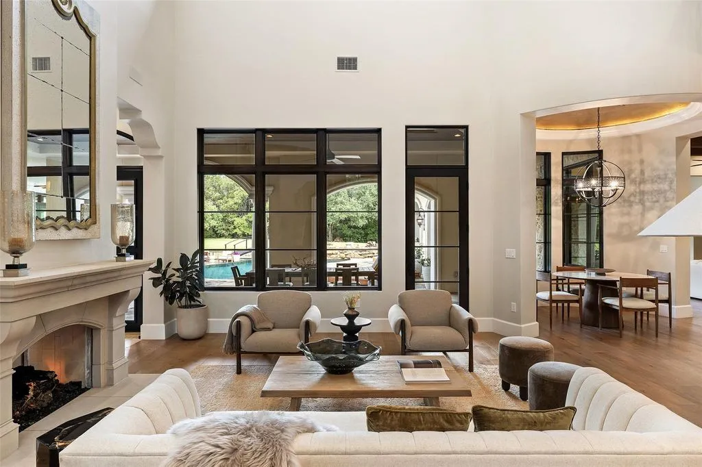 Magnificent Texas Masterpiece Delivers Grand Design and Total Privacy for $14.9M 9 3667 Stoneridge Rd Magnificent Texas Masterpiece Offers Grand Scale and Seclusion 5