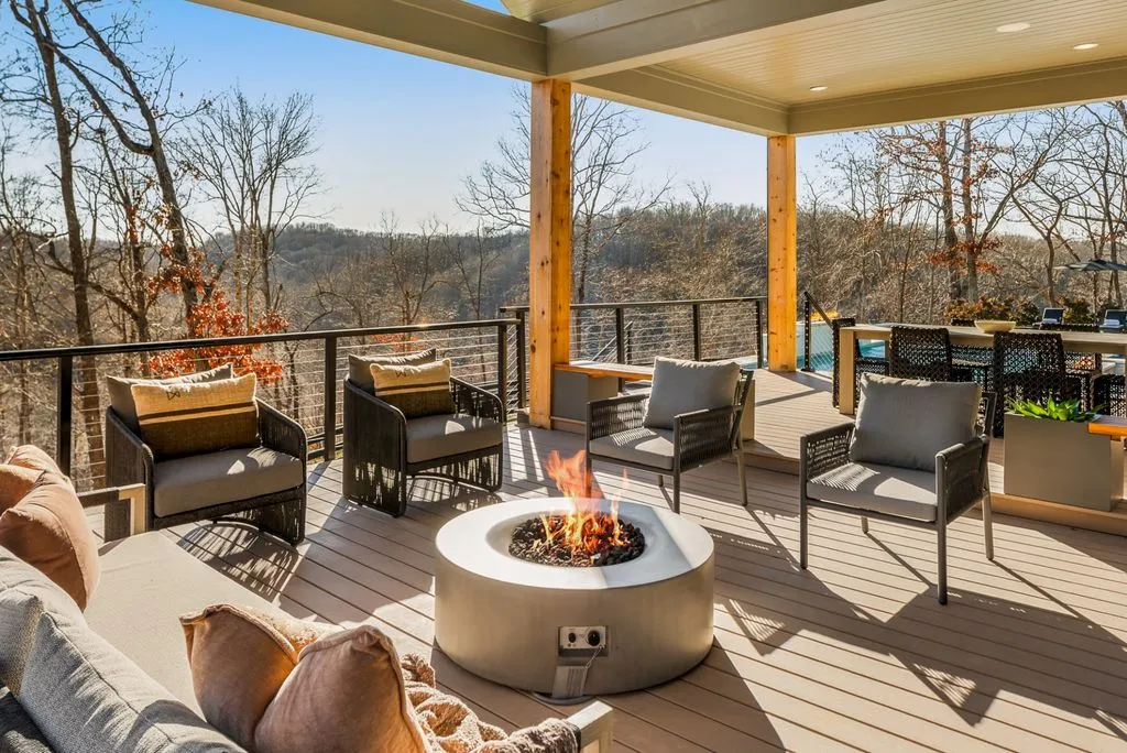 Custom Riverbirch Estate on 10 Secluded Acres in Tennessee Listed for $8.499M 23 3976 New Hwy 96 W Stunning Custom Riverbirch Estate on 10 Secluded Acres in Tennessee 27