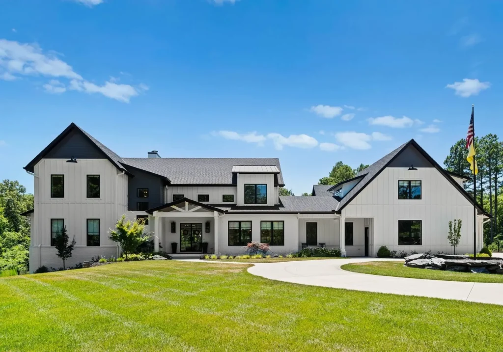 Masterfully Crafted $6,499,999 Waterfront Estate on 10.9 Acres in North Carolina 16 406 Morrison Farm Rd Unveils an Extraordinary 10.9 Acre Waterfront Masterpiece 10