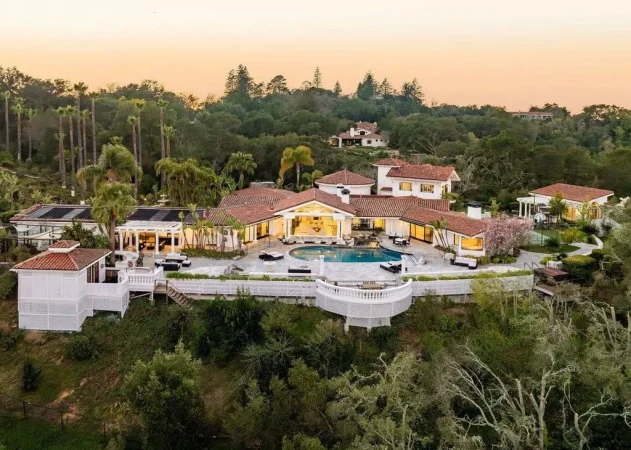 A Mediterranean Villa With Sweeping Mt. Diablo Views at $5.4 Million