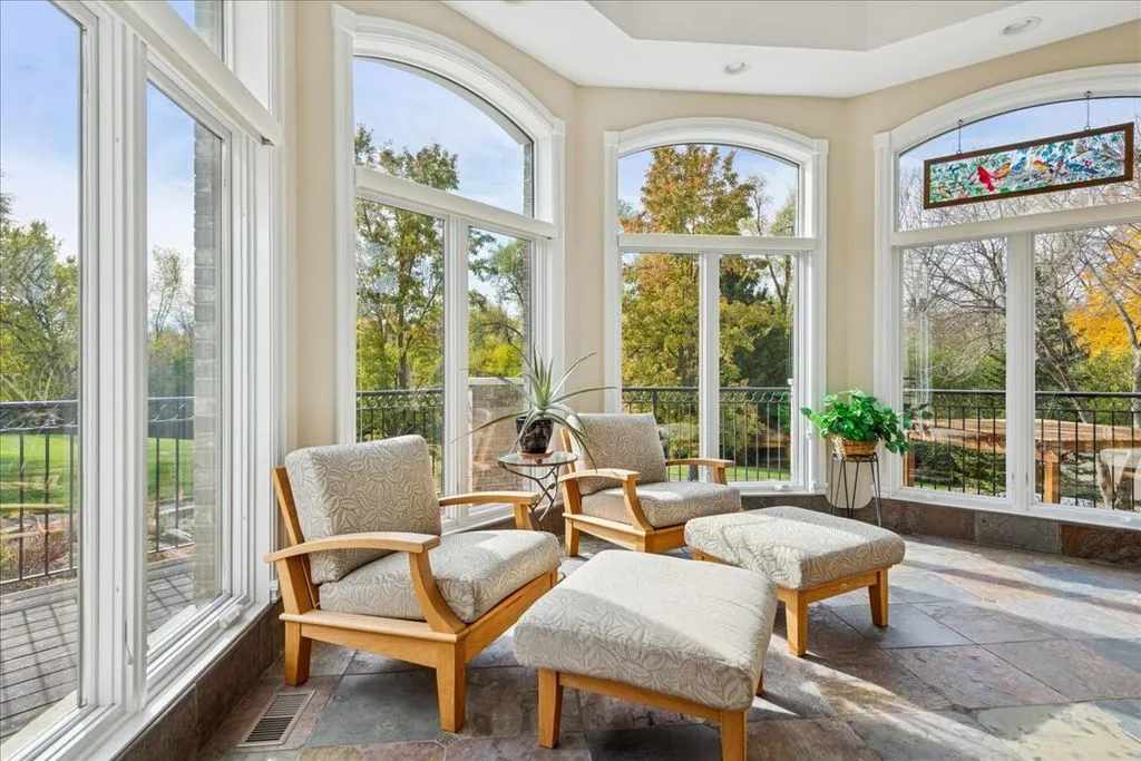 Resort-Style Living Defines This $2,495,000 Spectacular Estate in Illinois 18 51 Brinker Rd A Jaw Dropping Illinois Estate Offering Resort Style Living 18