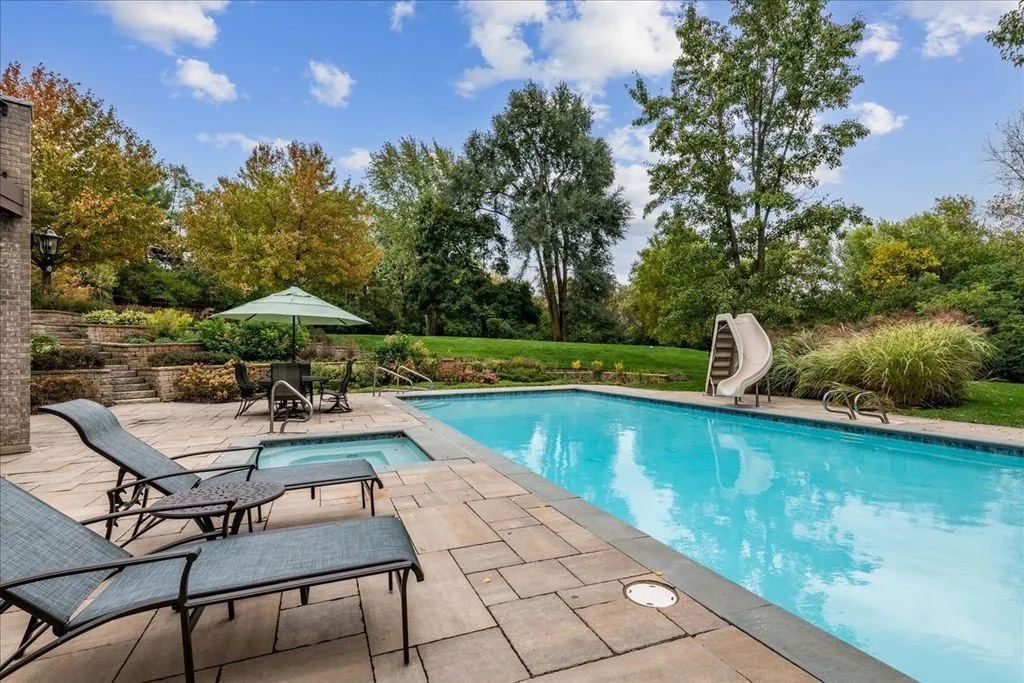 Resort-Style Living Defines This $2,495,000 Spectacular Estate in Illinois 26 51 Brinker Rd A Jaw Dropping Illinois Estate Offering Resort Style Living 25