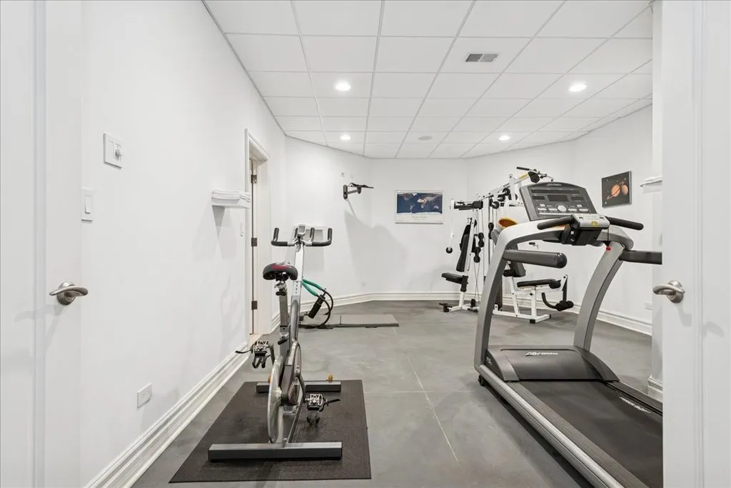 Resort-Style Living Defines This $2,495,000 Spectacular Estate in Illinois 30 51 Brinker Rd A Jaw Dropping Illinois Estate Offering Resort Style Living 28