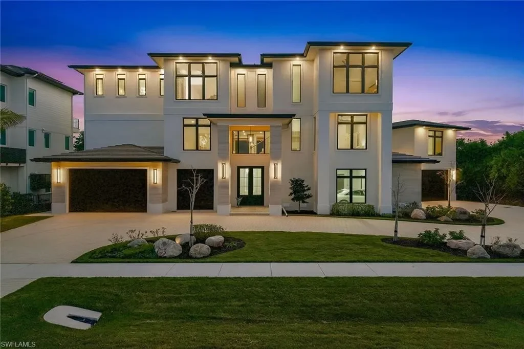 Stunning $10.2 Million Newly Built Waterfront Masterpiece with Panoramic Gulf Views in Marco Island 5 Modern contemporary architecture of 598 Spinnaker Dr Home in Marco Island for sale with panoramic Gulf views