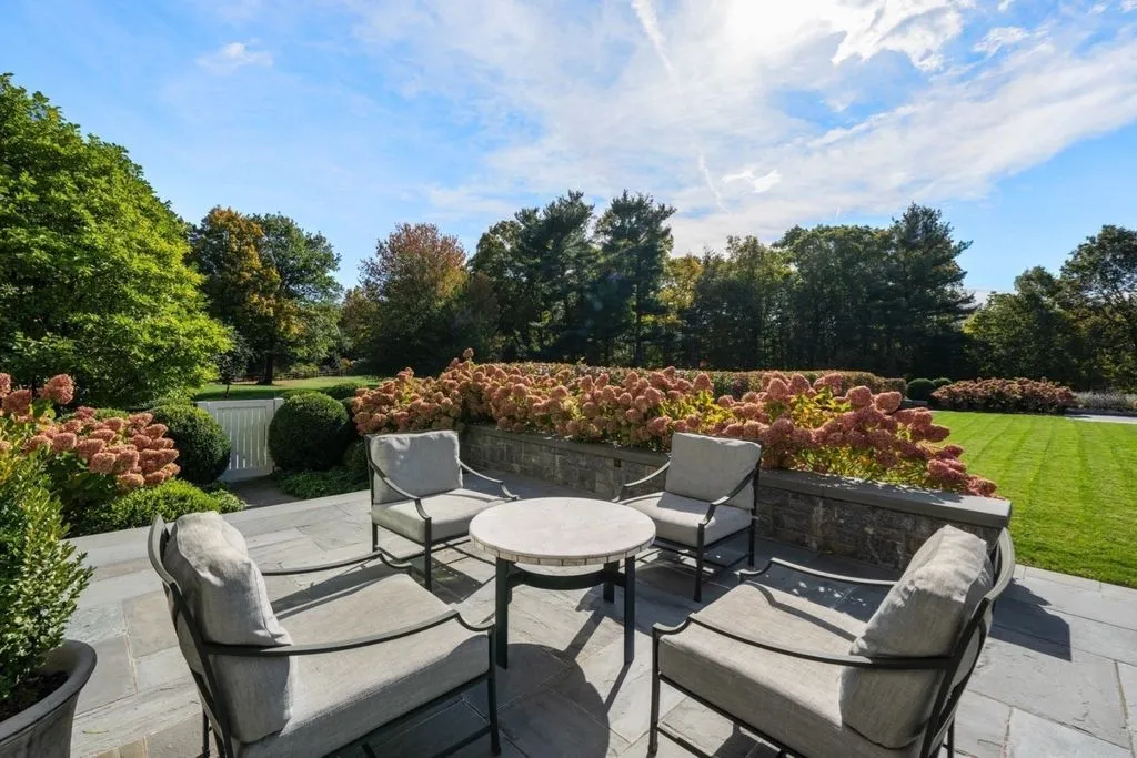 Alexander Forbes Mansion Hits the Market in Massachusetts at $14.5 Million 15 610 Harland St The Magnificent Alexander Forbes Mansion 20