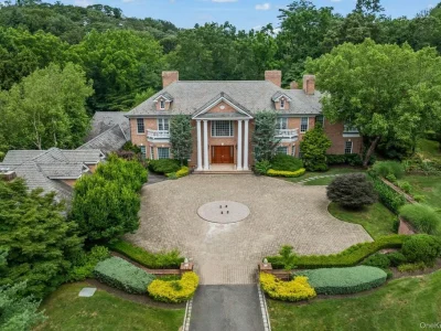A Refined New York Residence Where Grandeur Meets Thoughtful Functionality at $10.8 Million 1 660 Chicken Valley Road A Distinguished New York Estate Where Grandeur Meets Functionality 2