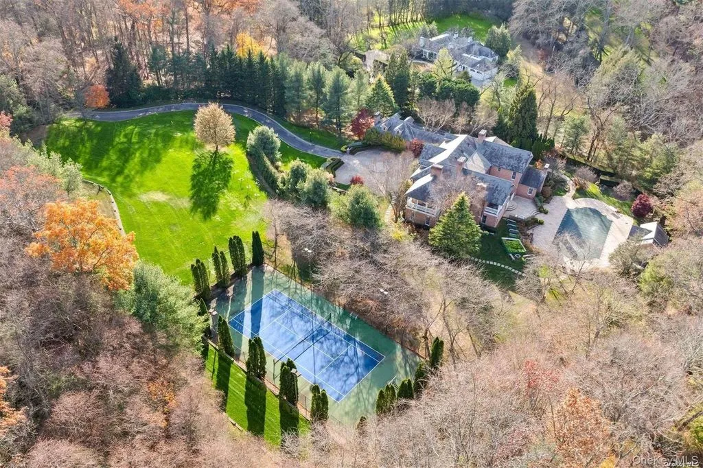 A Refined New York Residence Where Grandeur Meets Thoughtful Functionality at $10.8 Million 25 660 Chicken Valley Road A Distinguished New York Estate Where Grandeur Meets Functionality 21