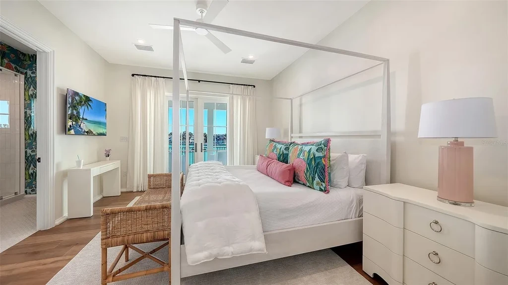 $13.8 Million Spectacular Gulf-Front Waterfront Estate Unveils Private Beach Luxury in Exclusive Longboat Key Enclave 13 70 Lighthouse Point Dr luxury waterfront estate with heated pool and private Gulf beach in Longboat Key Florida