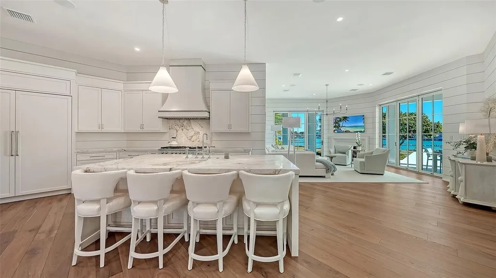 $13.8 Million Spectacular Gulf-Front Waterfront Estate Unveils Private Beach Luxury in Exclusive Longboat Key Enclave 10 70 Lighthouse Point Dr luxury waterfront estate with heated pool and private Gulf beach in Longboat Key Florida