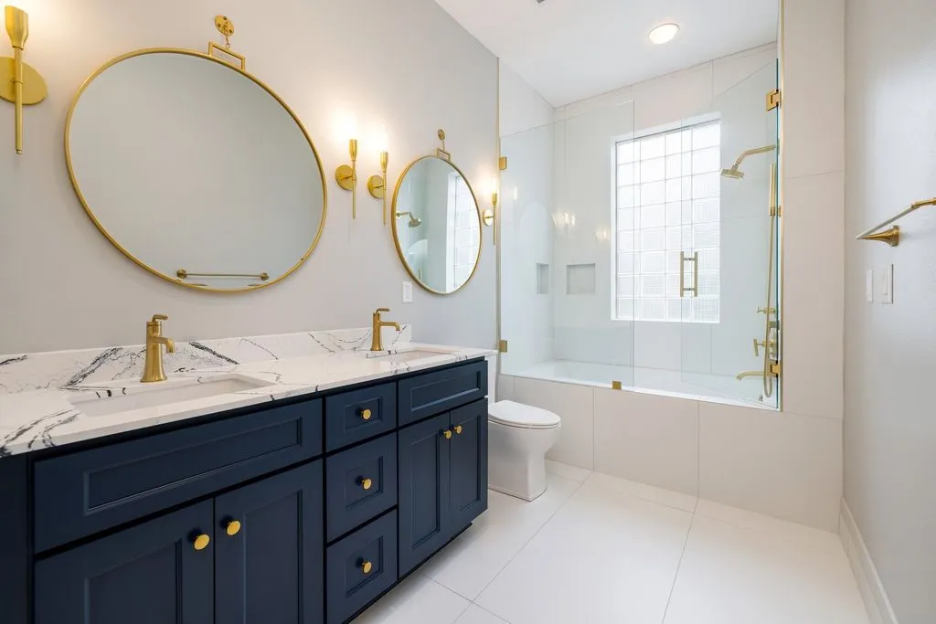 In Tennessee, a Distinguished Residence Stands at the Pinnacle of Luxury and Craftsmanship at $4.225 Million 26 720 Valhalla Ln An Exceptional Tennessee Estate 22