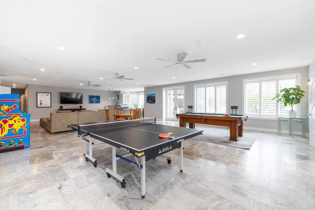 In Tennessee, a Distinguished Residence Stands at the Pinnacle of Luxury and Craftsmanship at $4.225 Million 29 720 Valhalla Ln An Exceptional Tennessee Estate 25