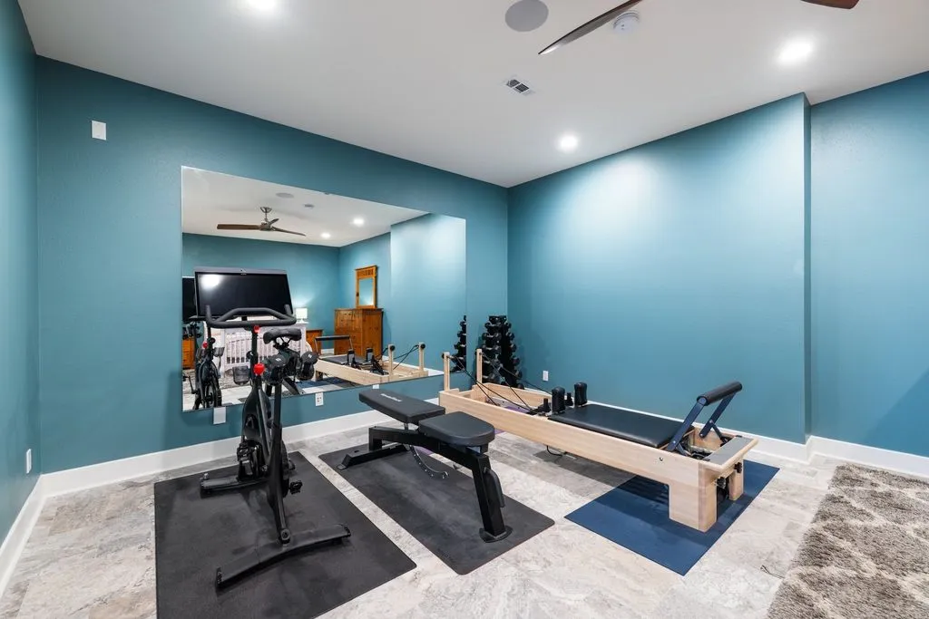 In Tennessee, a Distinguished Residence Stands at the Pinnacle of Luxury and Craftsmanship at $4.225 Million 30 720 Valhalla Ln An Exceptional Tennessee Estate 26