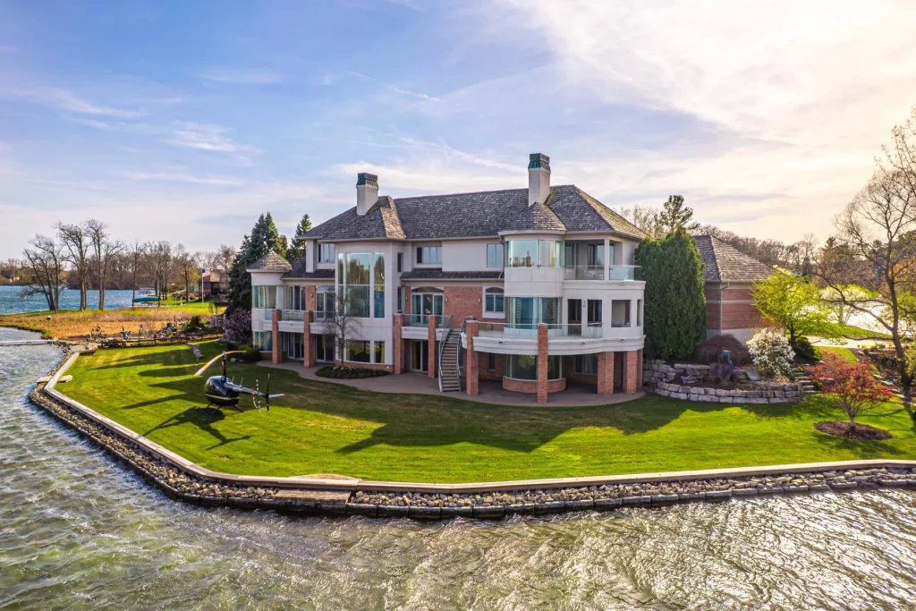An Exceptional Lakefront Estate Offering an Elevated Lifestyle in Michigan at $4,499,000 30 82 Chateaux Du Lac A Breathtaking Lakefront Estate Offering Elevated Living 27
