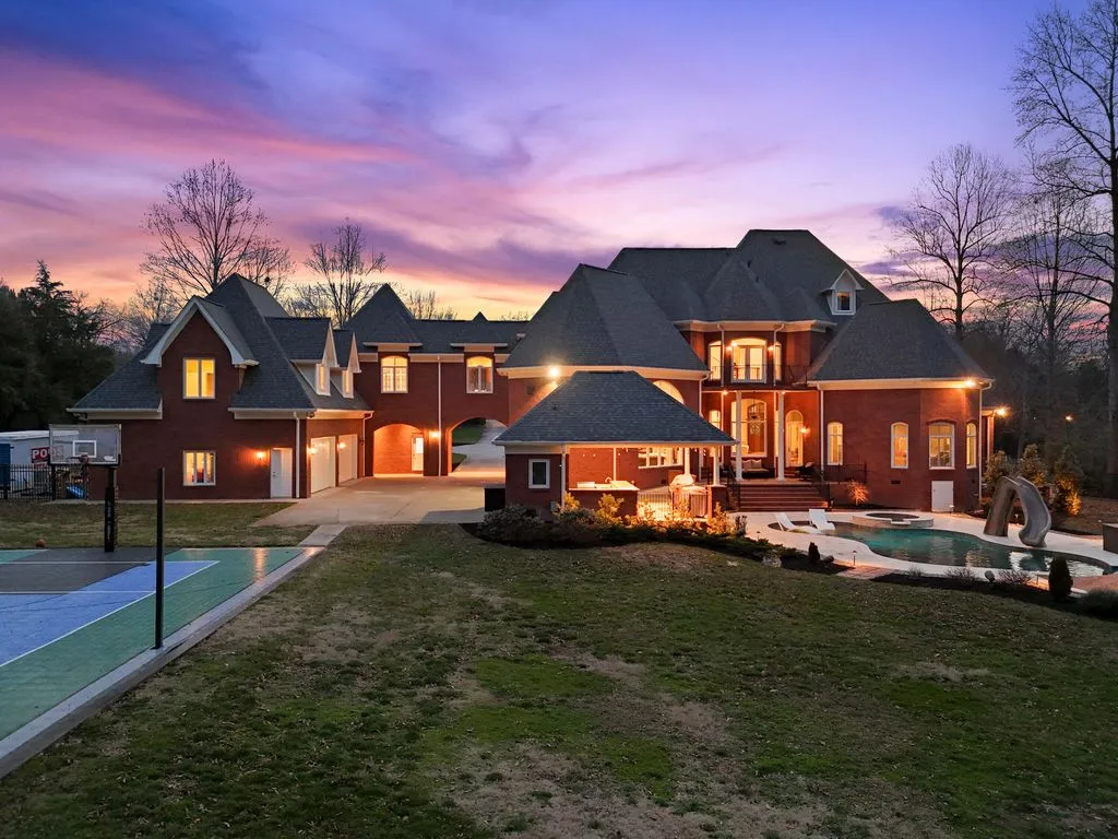 European-Inspired Tennessee Estate With a Dramatic Turret-Style Tower Asks $2.5 Million 27 8831 Forest Creek Ln A Stunning European Inspired Estate With a Dramatic Turret in Tennessee 23