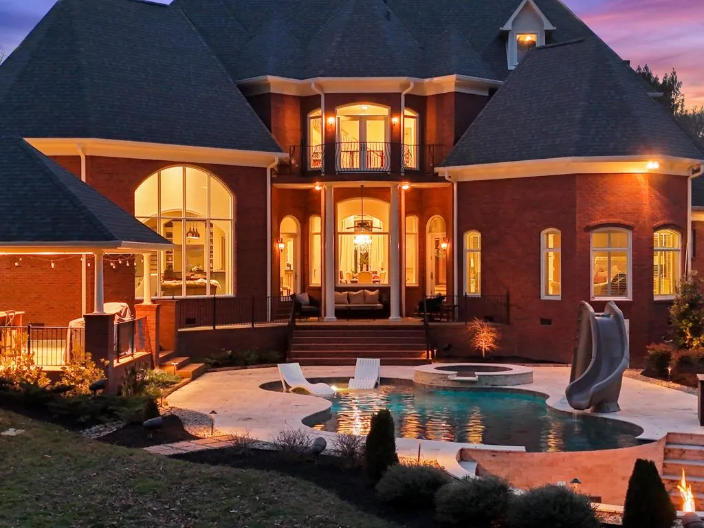 European-Inspired Tennessee Estate With a Dramatic Turret-Style Tower Asks $2.5 Million 10 8831 Forest Creek Ln A Stunning European Inspired Estate With a Dramatic Turret in Tennessee 5