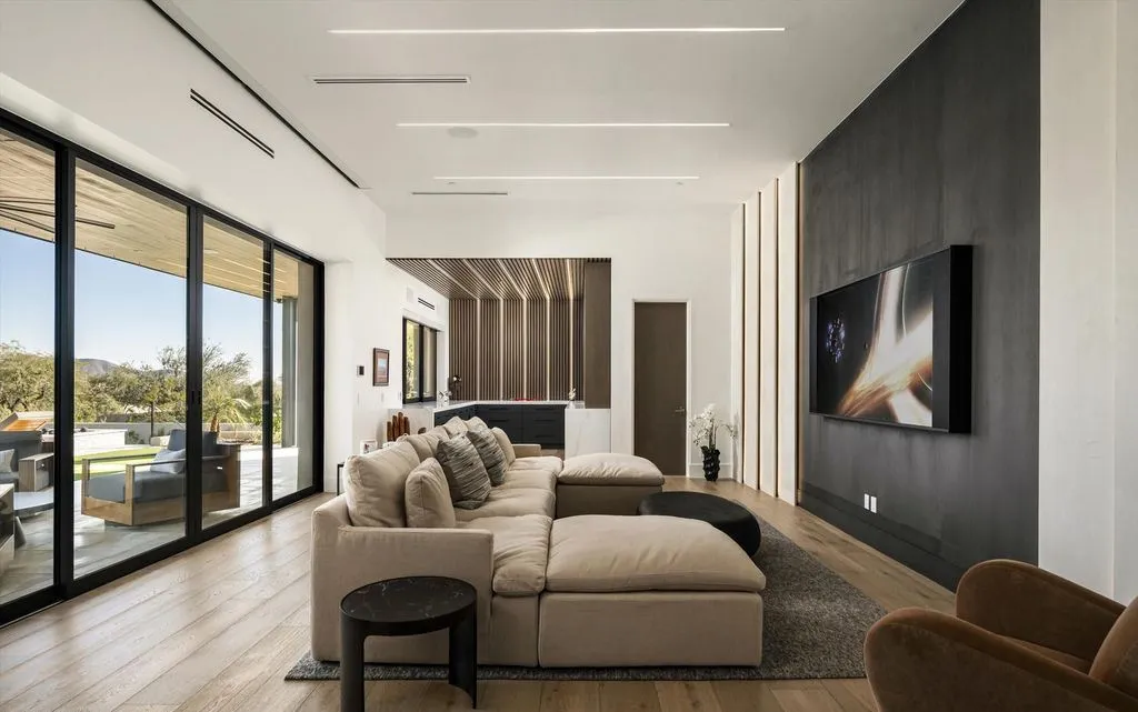 A Remarkable $10.975 Million Arizona Estate Defined by Vision, Warmth, and Architectural Presence 15 9245 E Rimrock Dr A Breathtaking 10.975 Million Arizona Estate Defined by Vision and Warmth 11