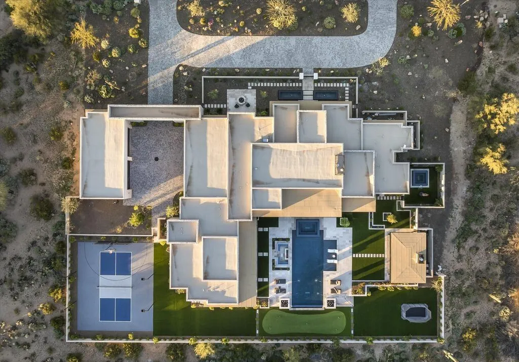 A Remarkable $10.975 Million Arizona Estate Defined by Vision, Warmth, and Architectural Presence 31 9245 E Rimrock Dr A Breathtaking 10.975 Million Arizona Estate Defined by Vision and Warmth 27