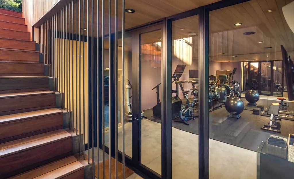 Architecturally Significant California Modern Residence Asking $12.5 Million 22 9551 Oak Pass Rd A Breathtaking Modern Architectural Masterpiece in California 14