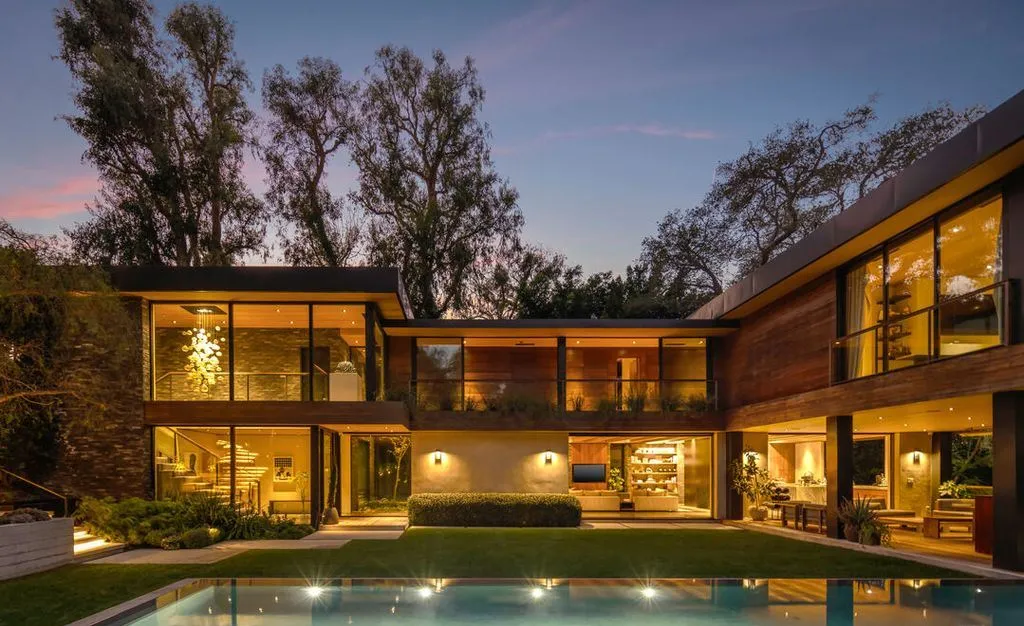 Architecturally Significant California Modern Residence Asking $12.5 Million 27 9551 Oak Pass Rd A Breathtaking Modern Architectural Masterpiece in California 24