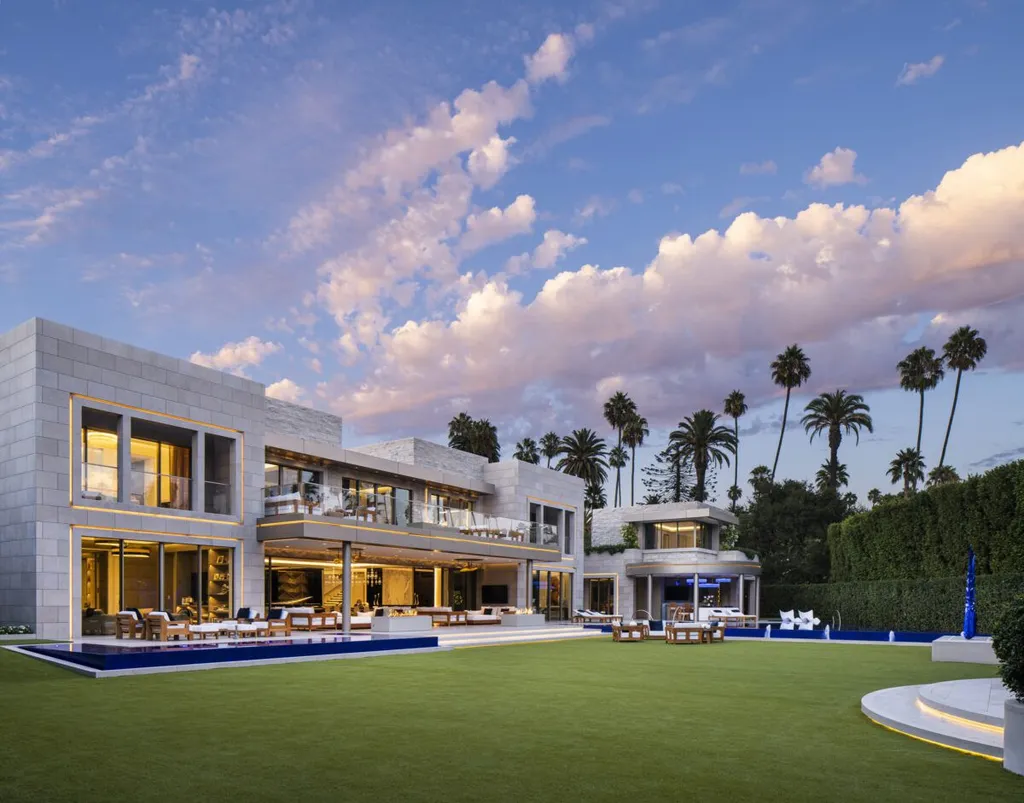 Beverly Hills Residence by Landry Design Group, Timeless Grandeur Reimagined for Modern Living 13 Beverly Hills Residence by Landry Design Group, Timeless Grandeur Reimagined for Modern Living