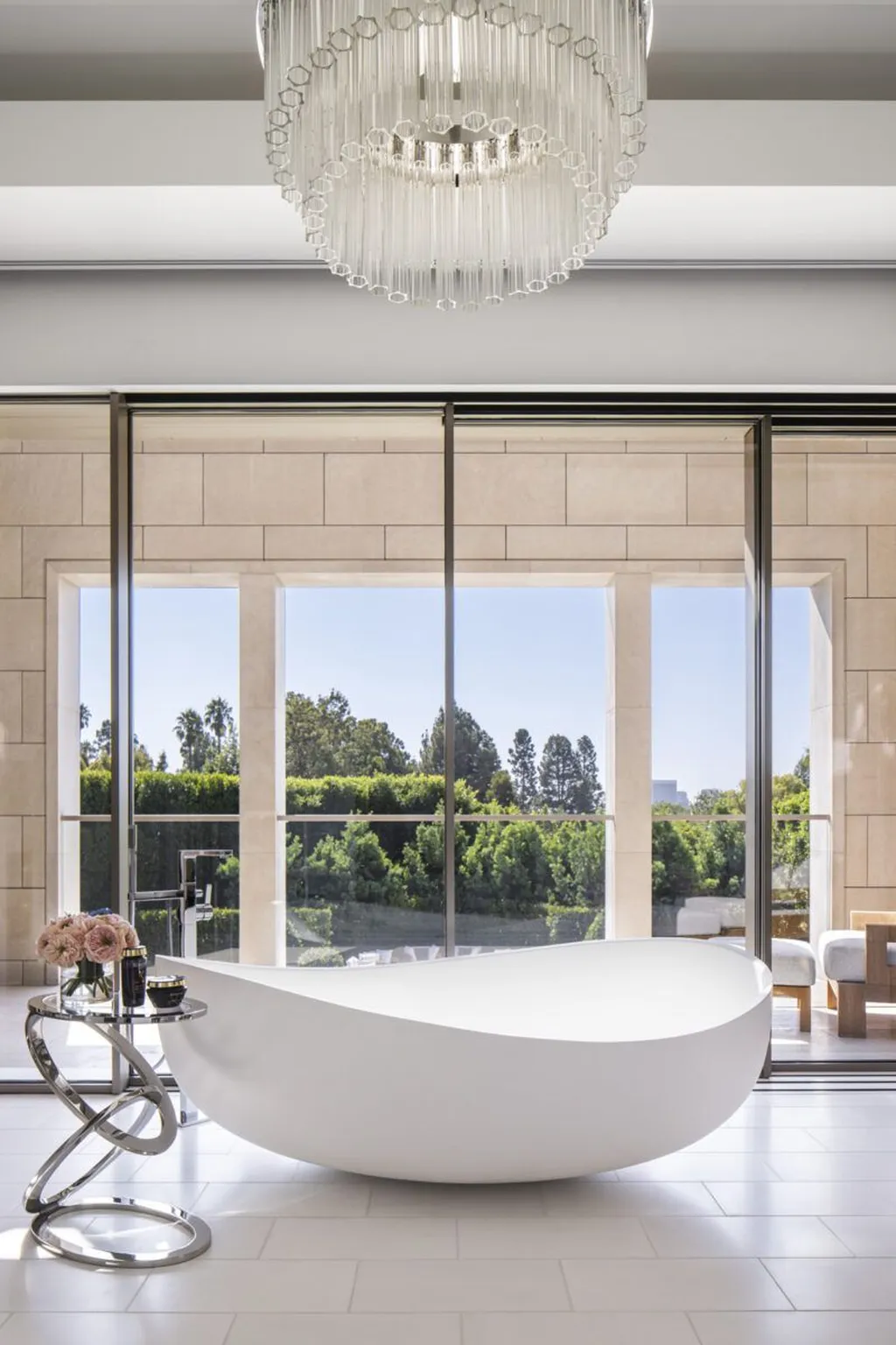 Beverly Hills Residence by Landry Design Group, Timeless Grandeur Reimagined for Modern Living 12 Beverly Hills Residence by Landry Design Group, Timeless Grandeur Reimagined for Modern Living