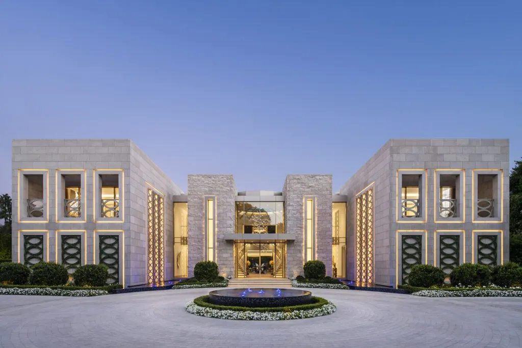 Beverly Hills Residence by Landry Design Group, Timeless Grandeur Reimagined for Modern Living 1 Beverly Hills Residence by Landry Design Group, Timeless Grandeur Reimagined for Modern Living