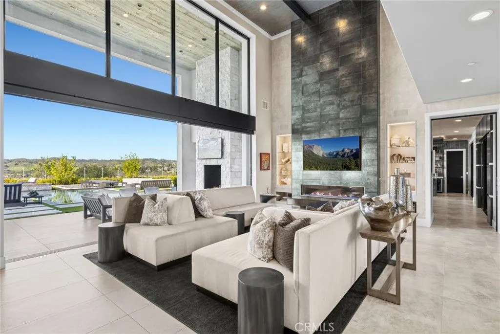 A Remarkable $11.5 Million California Showpiece Designed for Modern, Elevated Living 12 Inside 11 Thurston Dr — A Stunning 11.5 Million Masterpiece Defined by Balance and Luxury 6