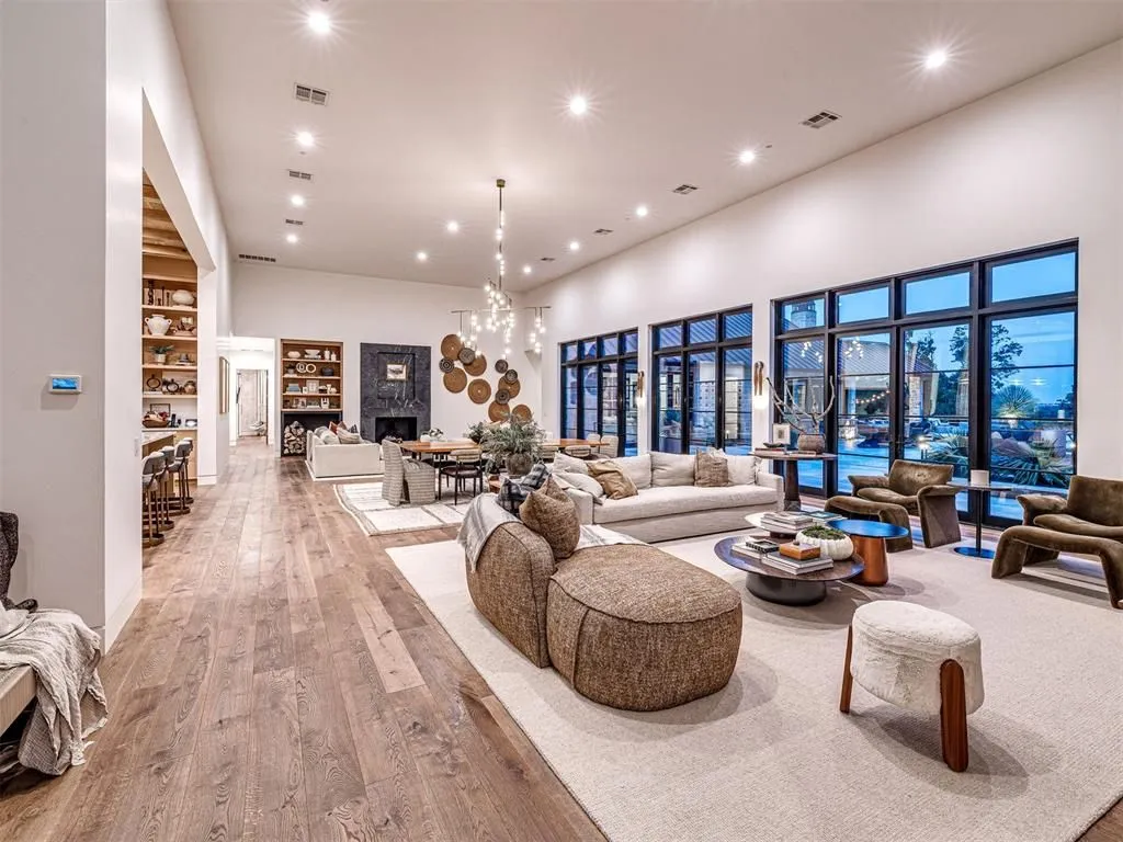 Impeccable and Iconic: Inside Oklahoma’s $12 Million Architectural Showpiece 9 Inside 3003 S Country Club Rd — A Stunning 12 Million Masterpiece of Impeccable Design 12