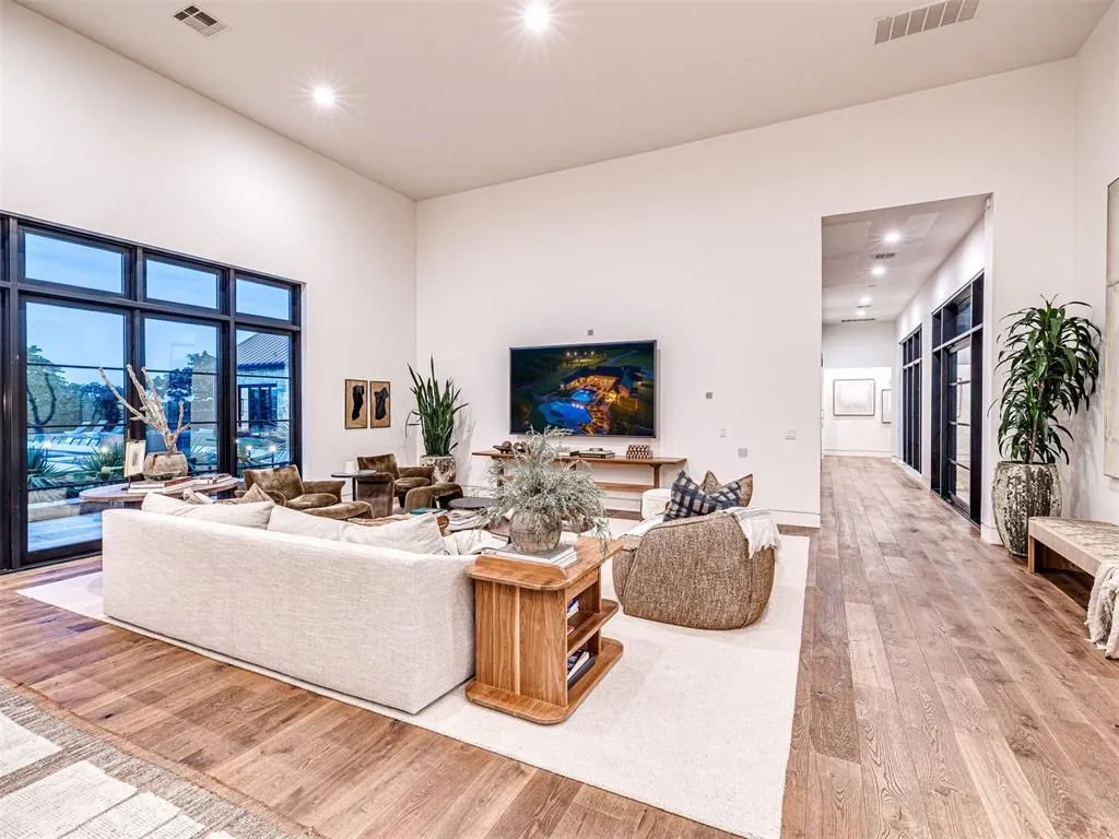 Impeccable and Iconic: Inside Oklahoma’s $12 Million Architectural Showpiece 10 Inside 3003 S Country Club Rd — A Stunning 12 Million Masterpiece of Impeccable Design 13