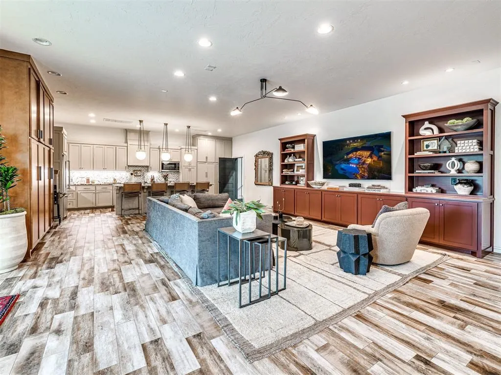 Impeccable and Iconic: Inside Oklahoma’s $12 Million Architectural Showpiece 29 Inside 3003 S Country Club Rd — A Stunning 12 Million Masterpiece of Impeccable Design 26