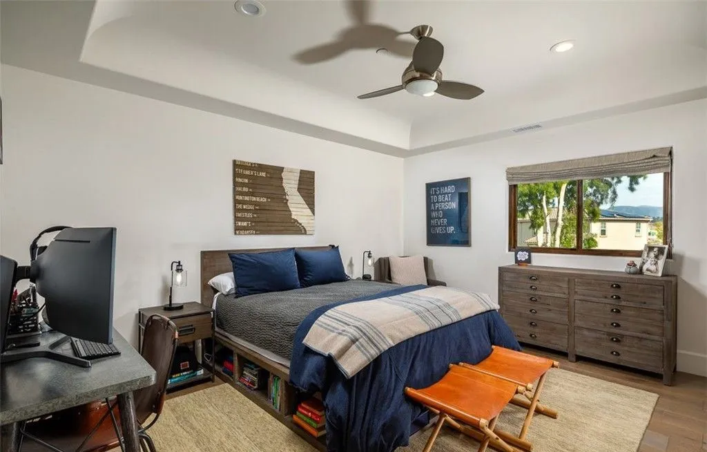 An Extraordinary Opulent Sanctuary in California Hits the Market for $14.5 Million 25 Inside 4085 Calle Isabella an Extraordinary California Retreat Designed for Entertaining 18