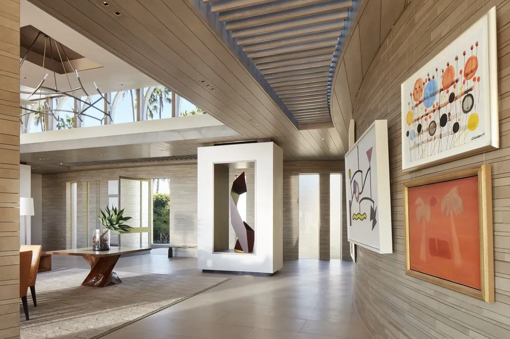 Ridge House by Landry Design Group, A Sculpted Hillside Residence Framing Views, Privacy, and Timeless Luxury 10 Ridge House by Landry Design Group, A Sculpted Hillside Residence Framing Views, Privacy, and Timeless Luxury