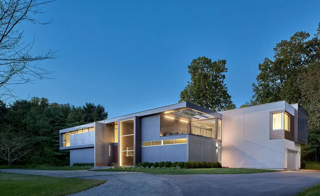 Sub-Urban House by KUBE Architecture, Reimagining the Suburban Home with Openness and Lightness 1 Sub-Urban House by KUBE Architecture, Reimagining the Suburban Home with Openness and Lightness